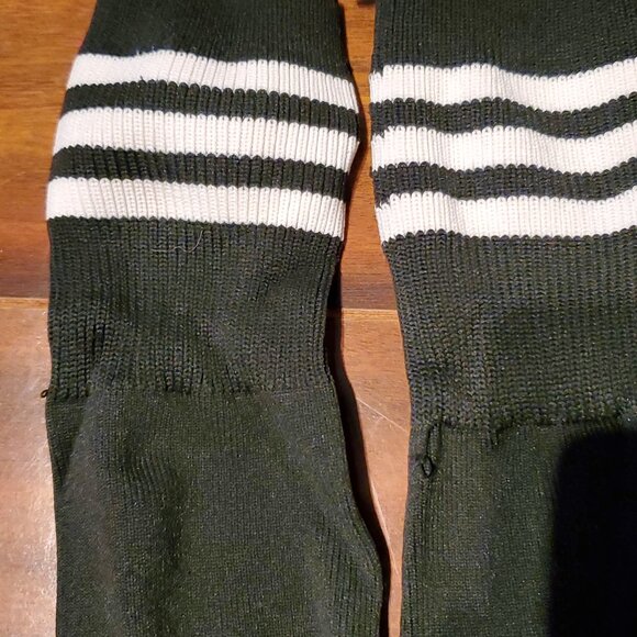 LOT 6 Pairs of Men's Soccer Socks - New and Used - Nike / Addidas / Pear Sox - L - Picture 16 of 16